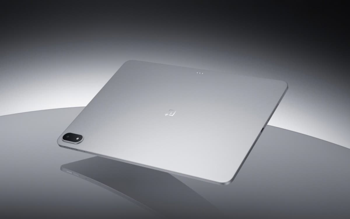 12 140 мАч, экран 3,4К 144 Гц, Snapdragon 8 Elite и 8 динамиков